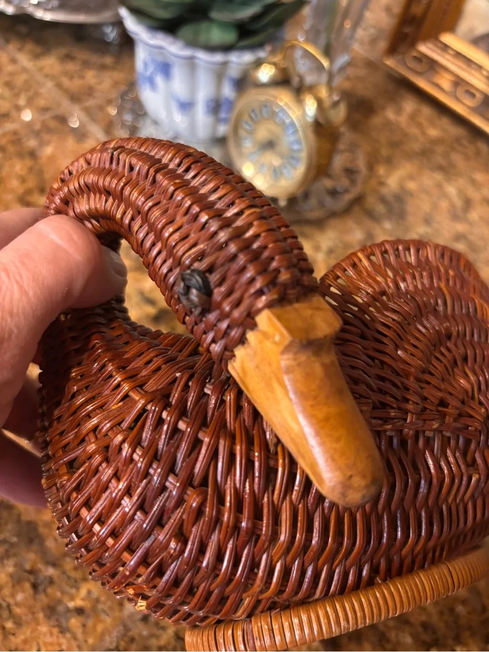 Vintage Wicker Rattan Duck Basket Handwoven Folk Art Cottage Farmhouse 7”